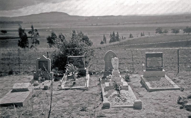Joubert Family Graveyard - Verkyk
